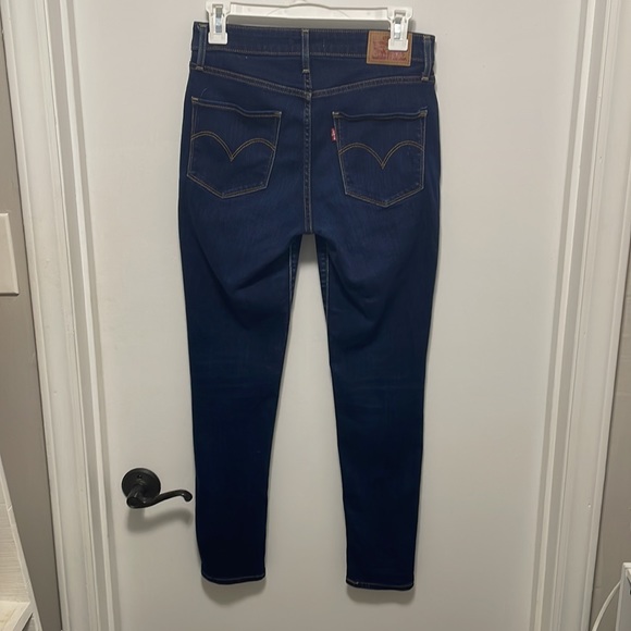 Women’s Levi’s 721 High Rise Skinny Size 27 - Picture 2 of 4
